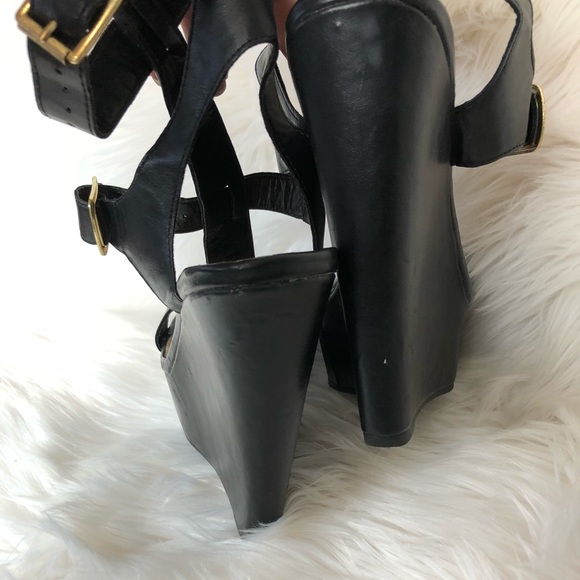 Breckelle's Black Chunky Strap Heel Size 10 - Picture 3 of 8